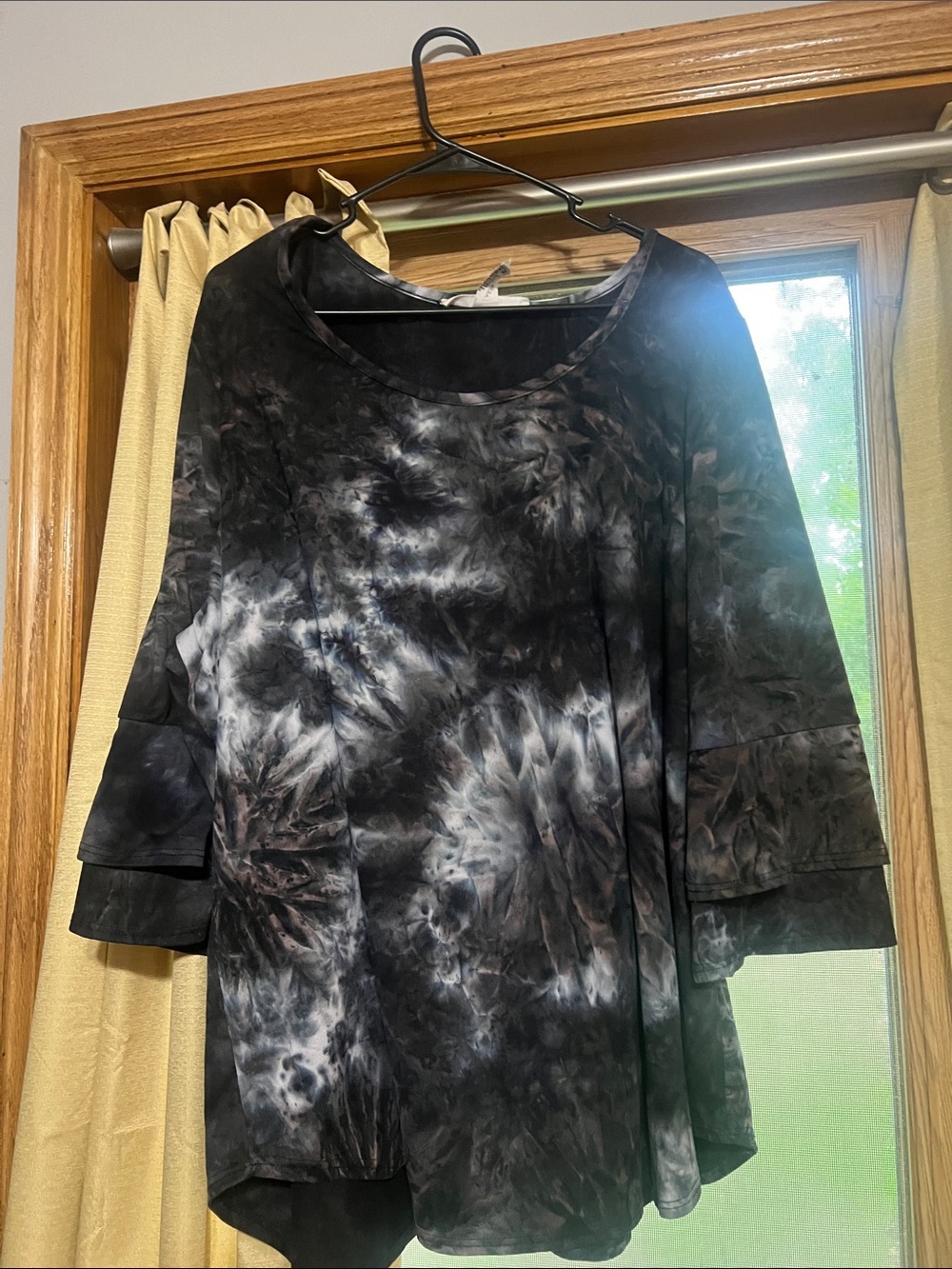 French Laundry Black and Gray Tie-Dye 3/4 Sleeve Tunic